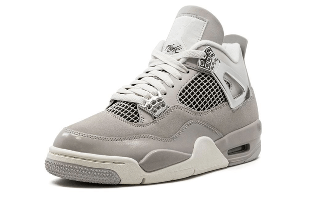 AIR JORDAN 4 WMNS Frozen Moments