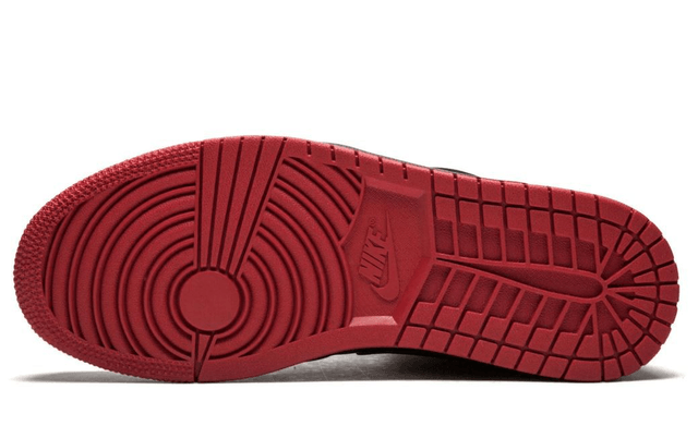 Air Jordan 1 MID Last Shot