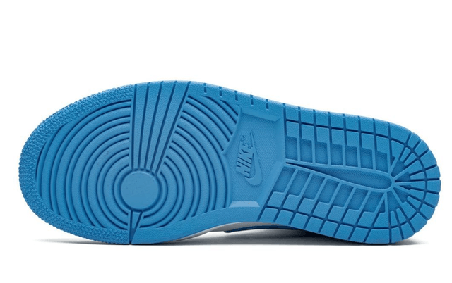 AIR JORDAN 1 MID WMNS UNC