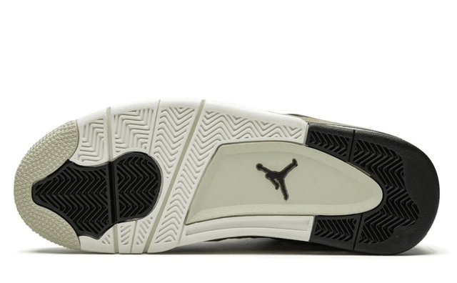 AIR JORDAN 4 WMNS Mushroom
