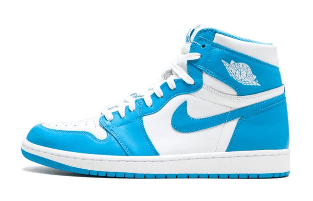 Air Jordan 1 Retro UNC