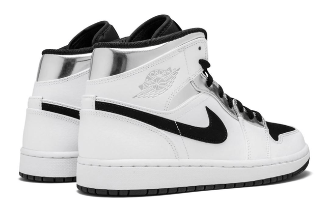 Air Jordan 1 Mid Alternate Think 16