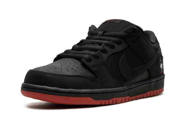 Nike SB Dunk Low TRD QS Black Pigeon