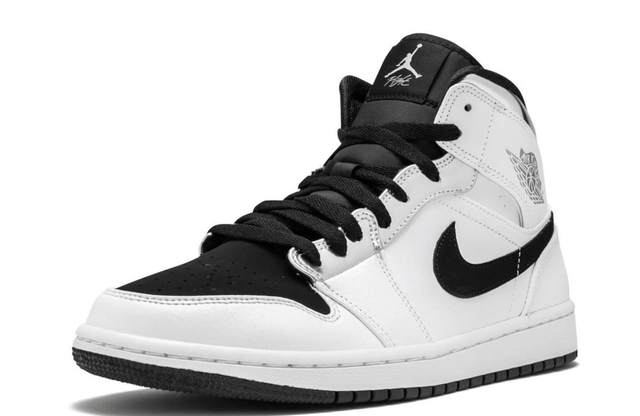 Air Jordan 1 Mid Alternate Think 16