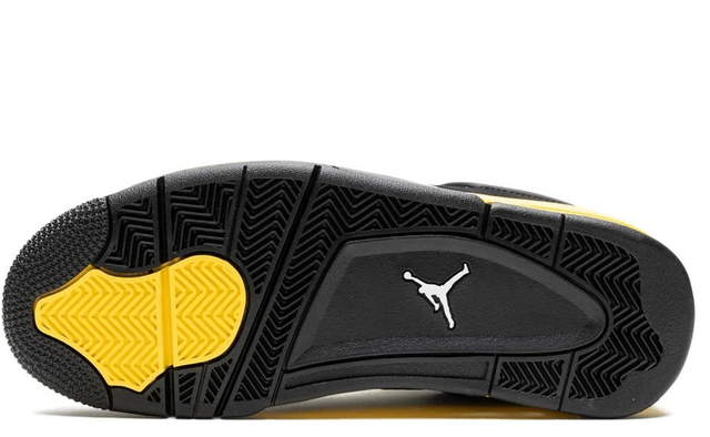 Air Jordan 4 Retro Thunder 2023
