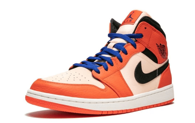 Air Jordan 1 Mid SE Team Orange