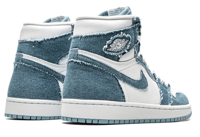 AIR JORDAN 1 HIGH OG WMNS Denim