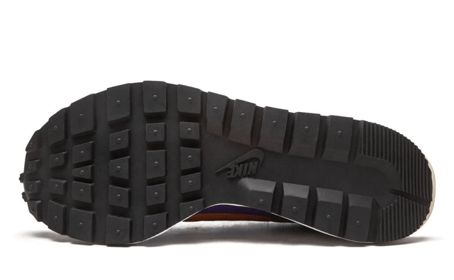 Nike VaporWaffle Sacai - Dark Iris