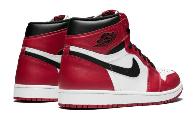 Air Jordan 1 Retro High OG Chicago