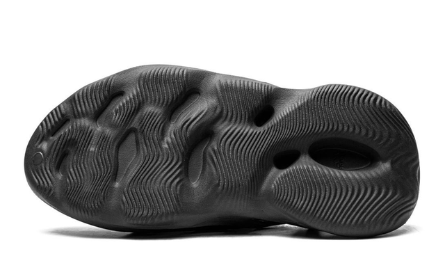 Yeezy Foam Runner Onyx