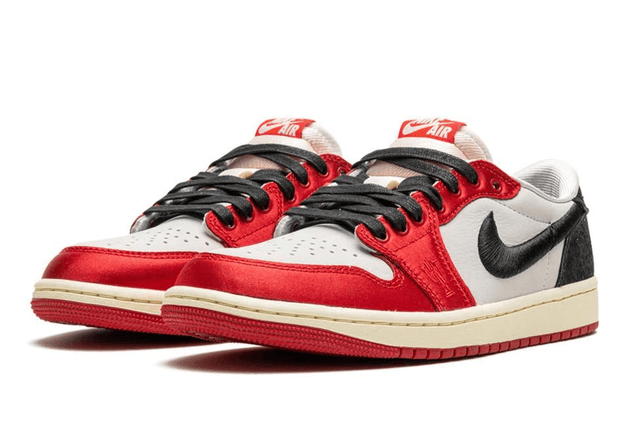 Air Jordan 1 Air Jordan 1 Trophy Room  Away