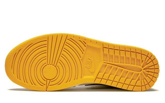 Air Jordan 1 Mid SE Lakers