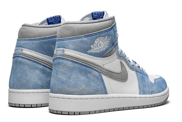 Air Jordan 1 Retro High OG Hyper Royal