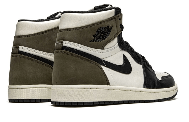 Air Jordan 1 Retro High OG Dark Mocha