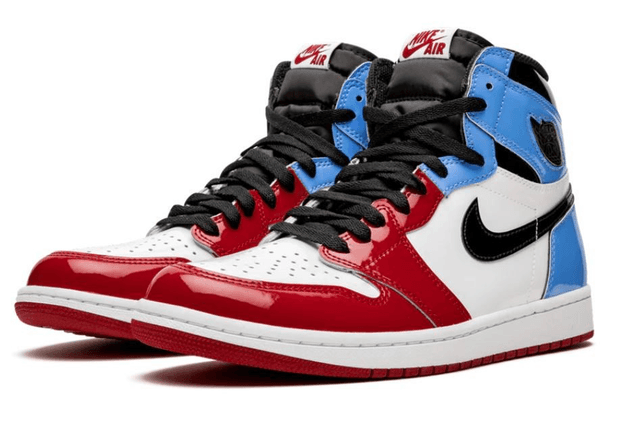 Air Jordan 1 Retro High Fearless UNC