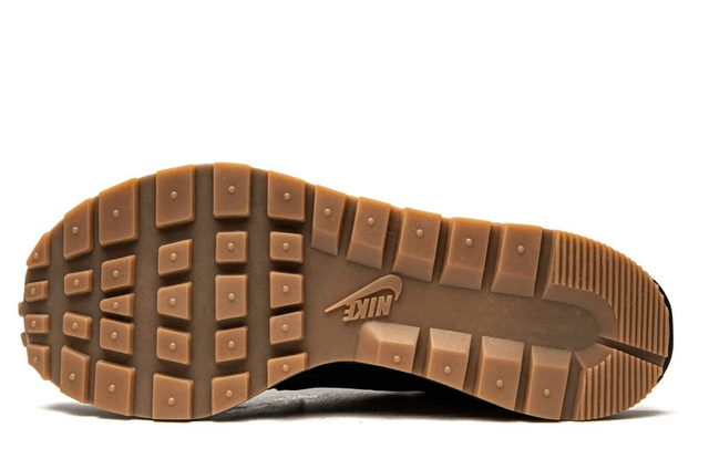 Nike VaporWaffle Sacai - Off Noir