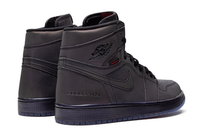 Air Jordan 1 High Zoom Fearless